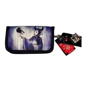 RARE Harveys Disney Sleeping Beauty Maleficent Seatbelt Wallet & Maleficent Pin
